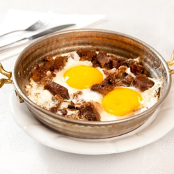 Eggs with Roasted Meat