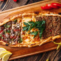Mixed Pide