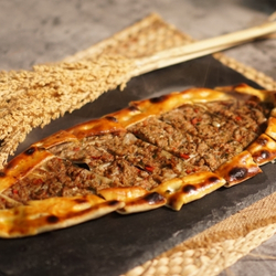 Pide with Minced Meat